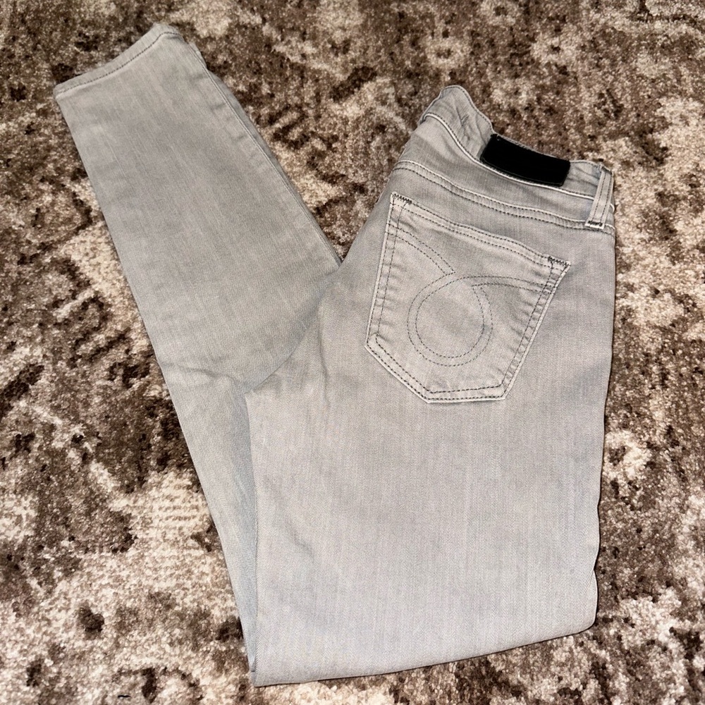 BIGSTAR Skinny Jeans - Size 26